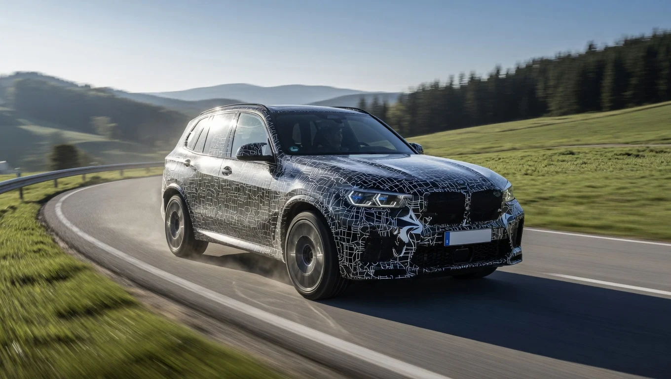 Прототип BMW iX5 M заметили на дорожных испытаниях