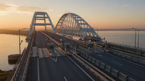 На Крымском мосту утром 30 июня очередей к досмотру не было